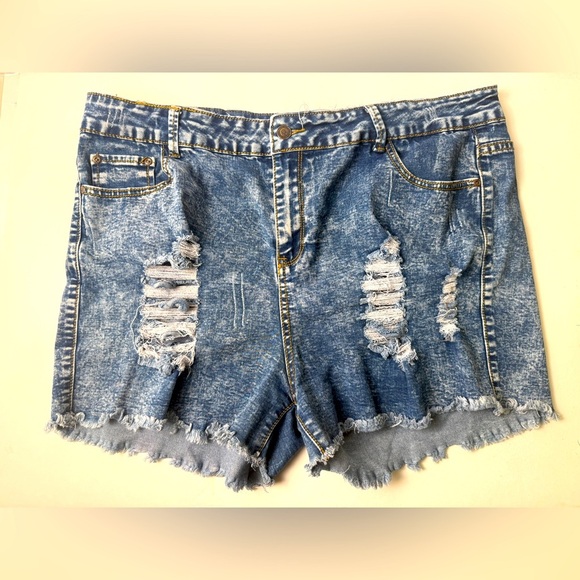 Judy Blue High Waisted Distressed Acid Washed Jean Shorts Raw Hem 3” Inseam 3XL - Picture 1 of 8